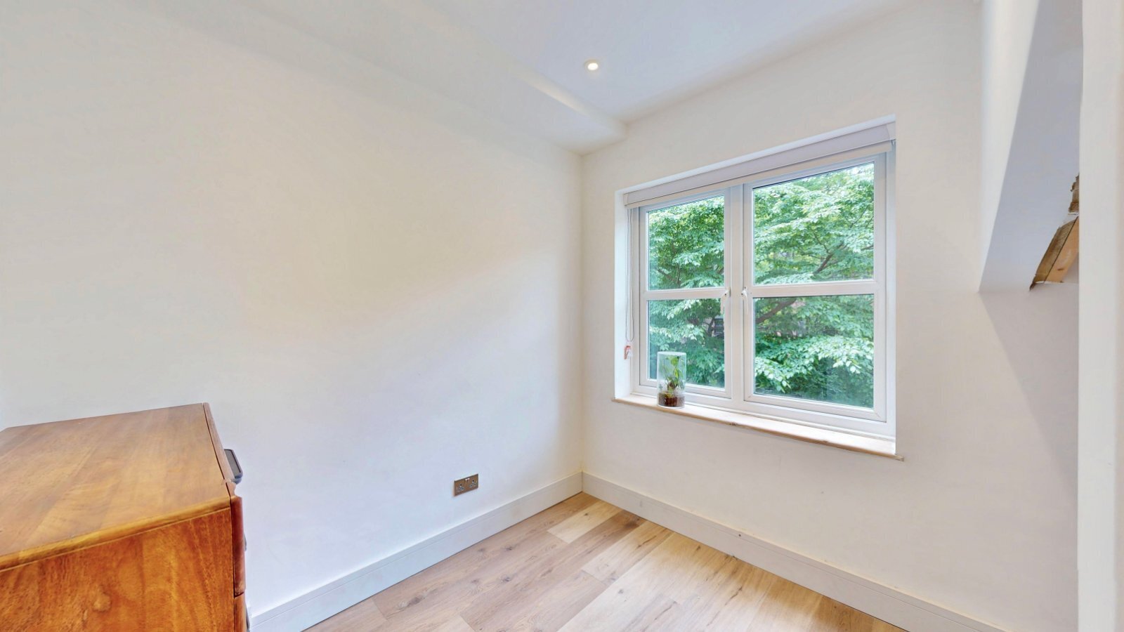 Eleanor Close, Canada Water, London, SE16 Image 16