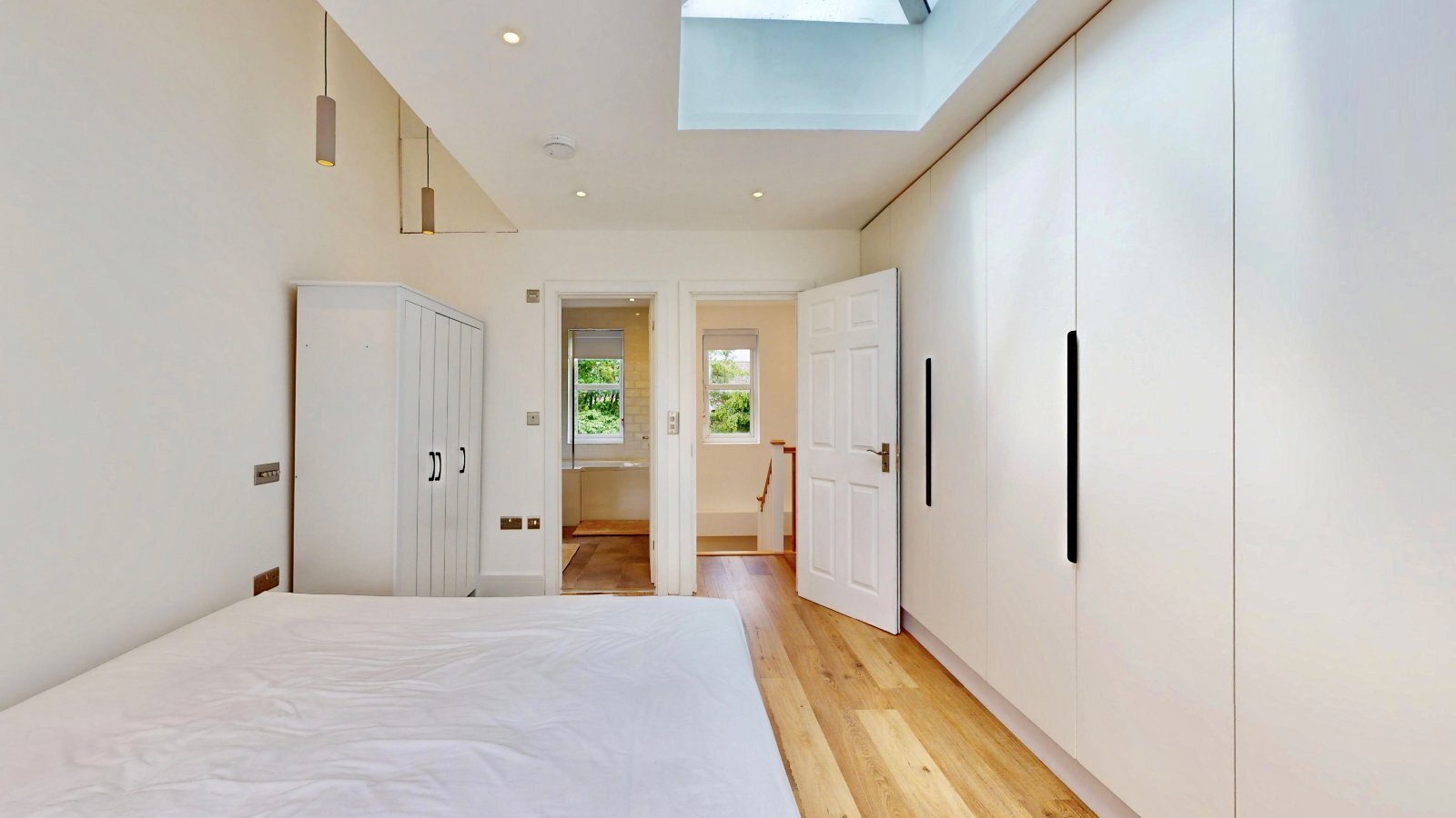 Eleanor Close, Canada Water, London, SE16 Image 22