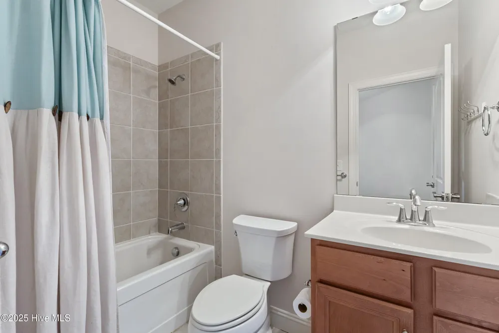 1162 Evangeline Dr, Leland, NC 28451