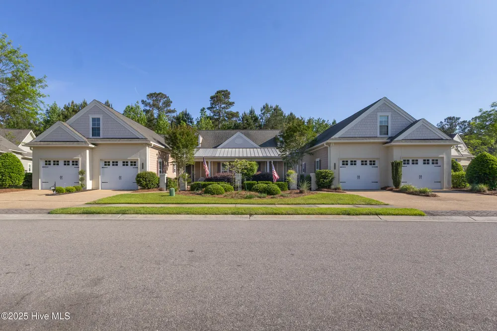 1162 Evangeline Dr, Leland, NC 28451