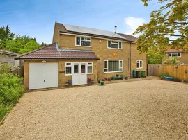 Broughtons Drive, Misterton, Crewkerne photo