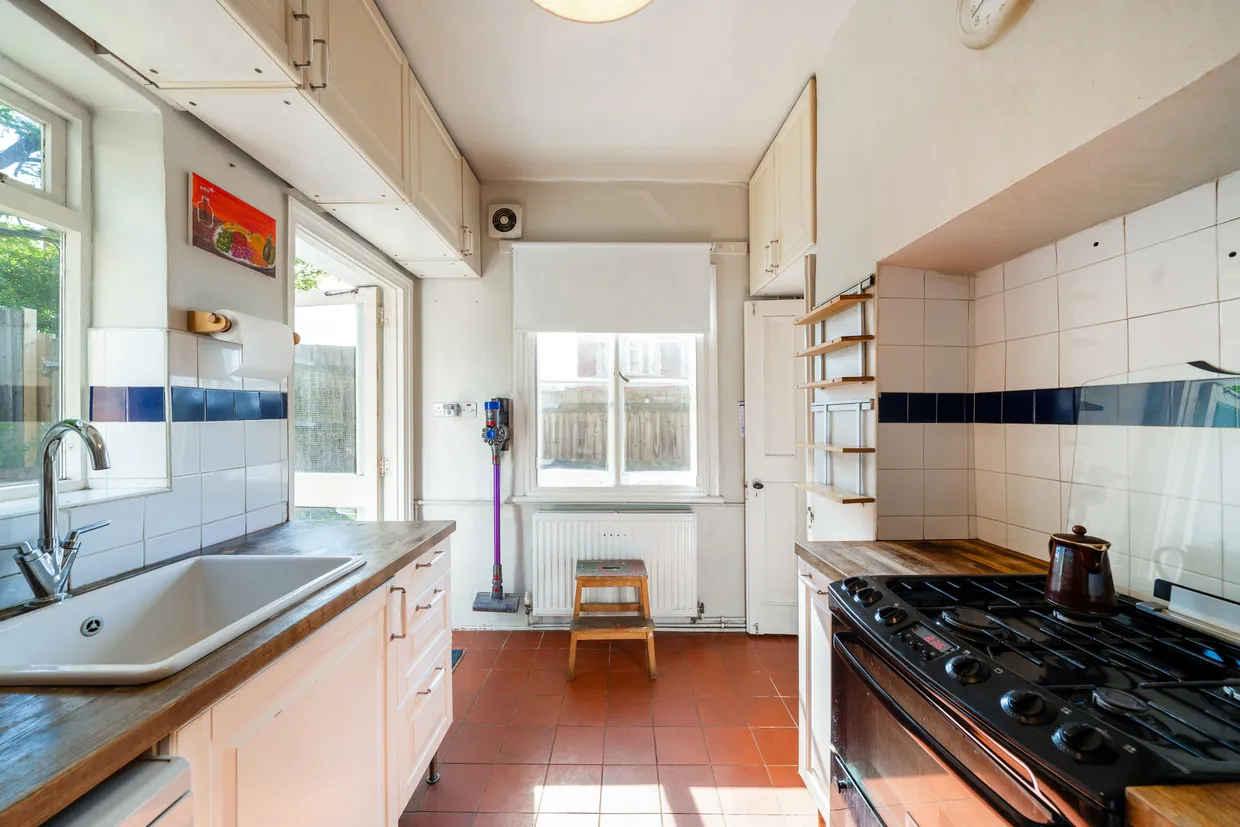 Muswell Hill, London, N10 photo 12