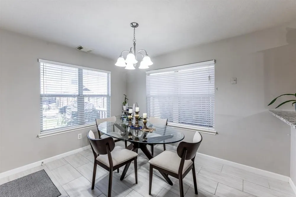 13507 Beech Ridge Ln, Houston, TX 77083