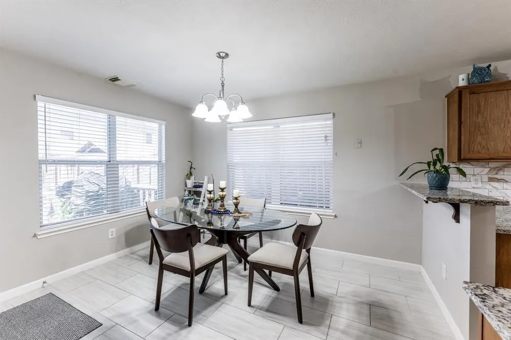 13507 Beech Ridge Ln, Houston, TX 77083