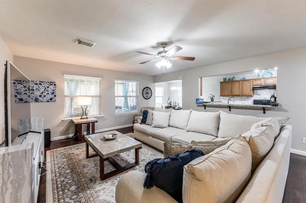 13507 Beech Ridge Ln, Houston, TX 77083