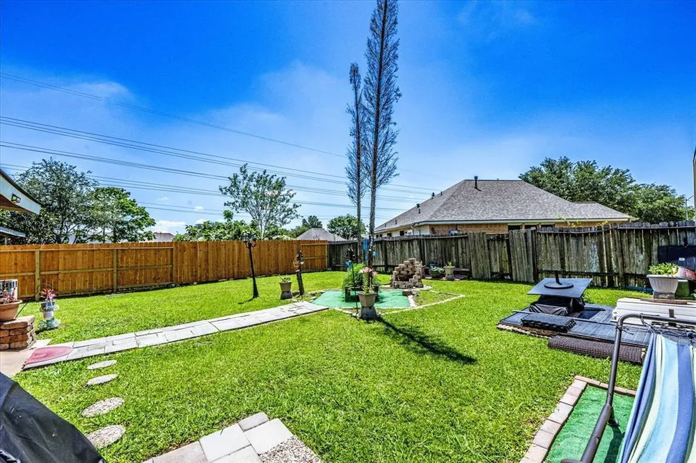 13507 Beech Ridge Ln, Houston, TX 77083