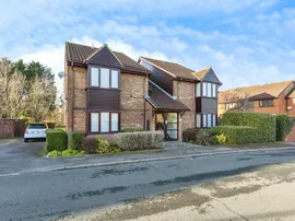 Newbridge Close, Broadbridge Heath, Horsham photo