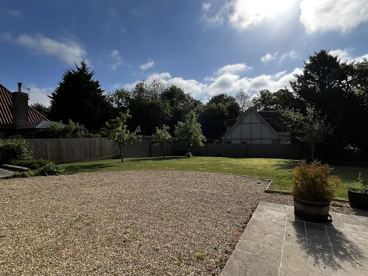 CHURCH FARMHOUSE, CHURCH STREET, SKILLINGTON