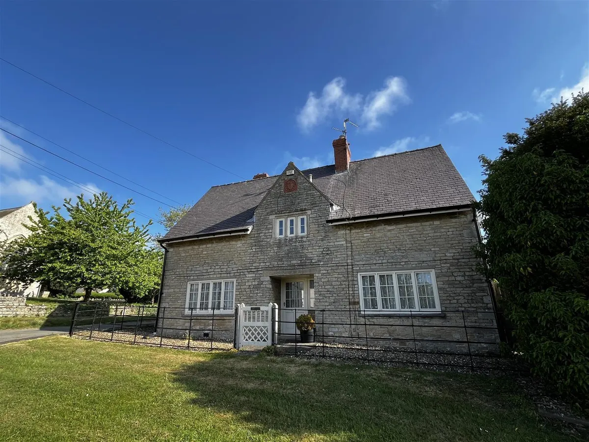 CHURCH FARMHOUSE, CHURCH STREET, SKILLINGTON