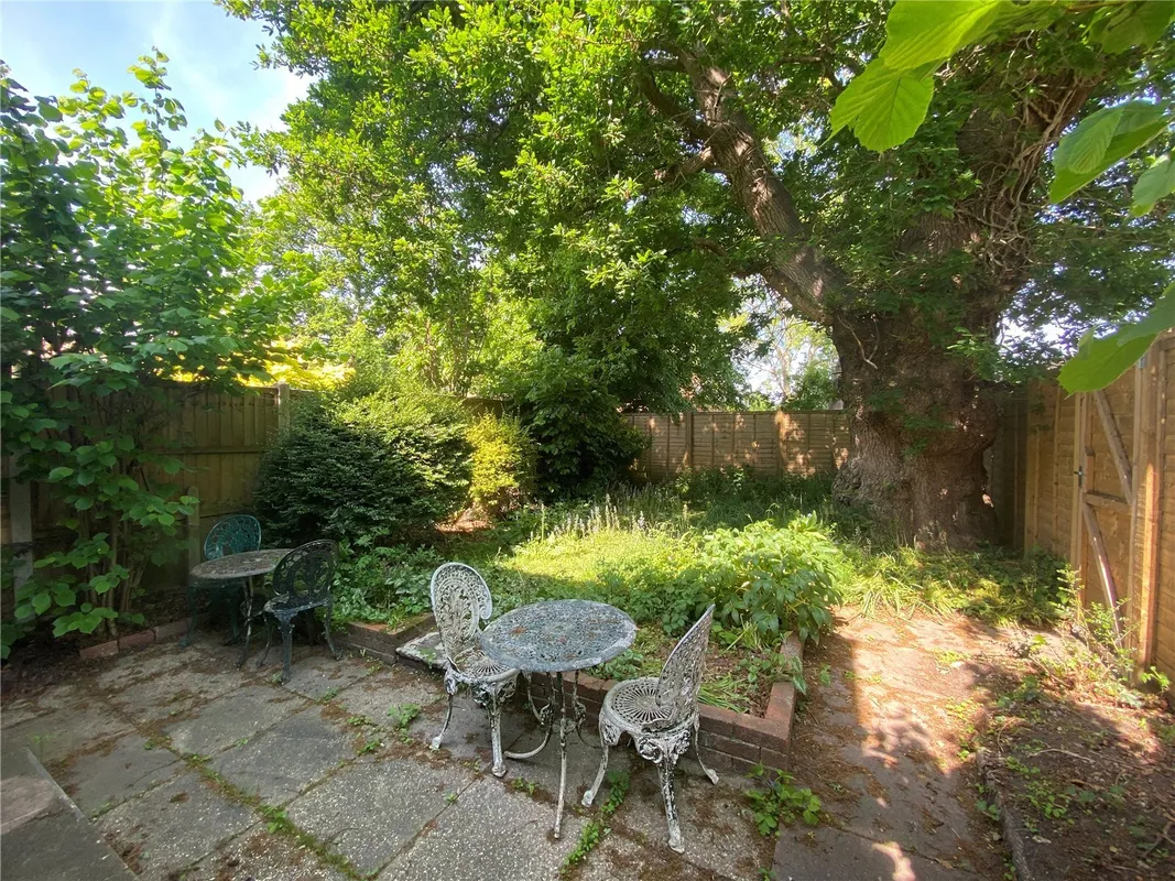 Tarrant Road, Muscliff, Bournemouth, Dorset, BH9