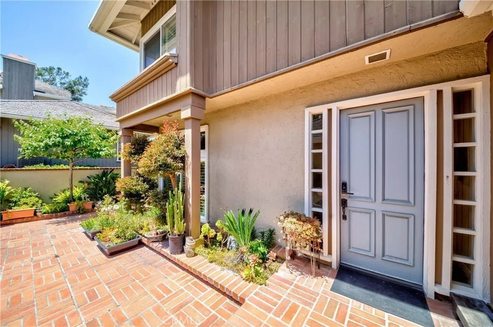 16 Lucerne, Newport Beach, CA 92660