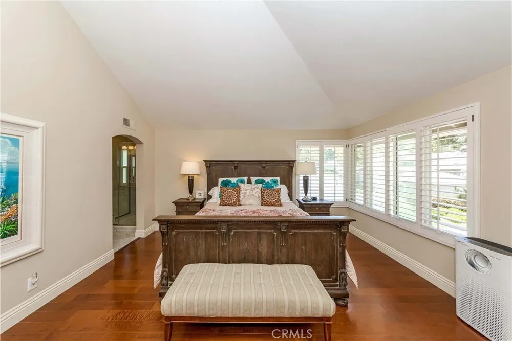 16 Lucerne, Newport Beach, CA 92660