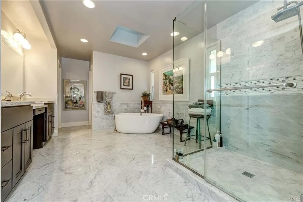 16 Lucerne, Newport Beach, CA 92660