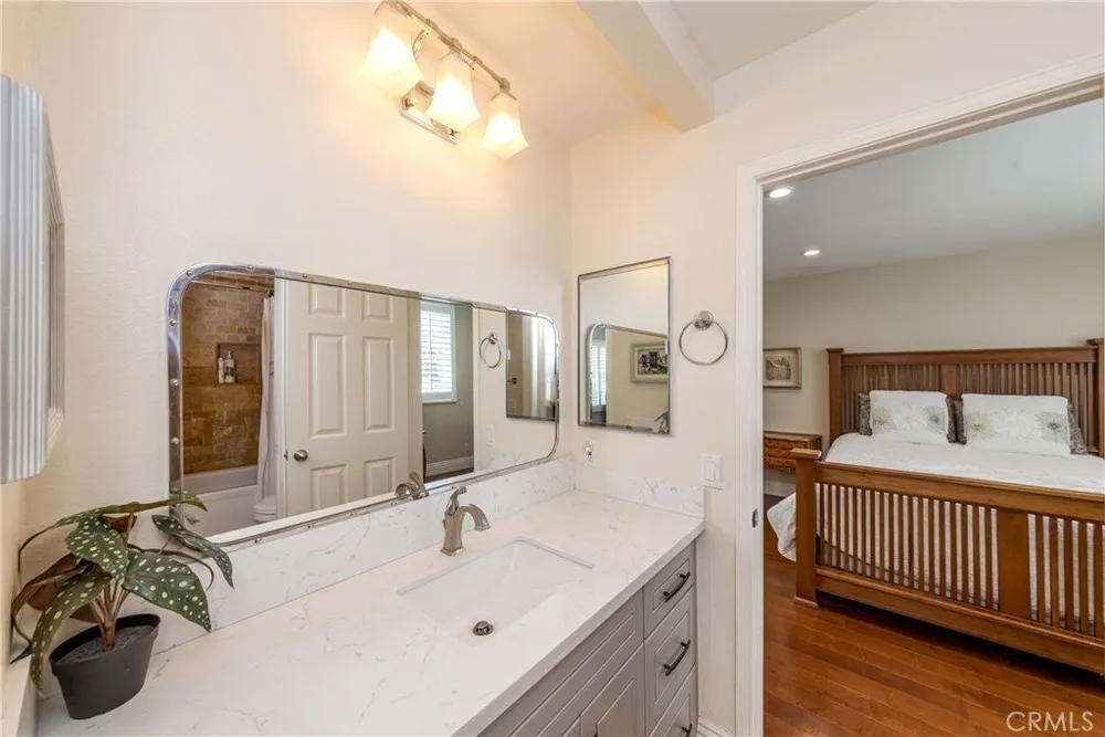16 Lucerne, Newport Beach, CA 92660