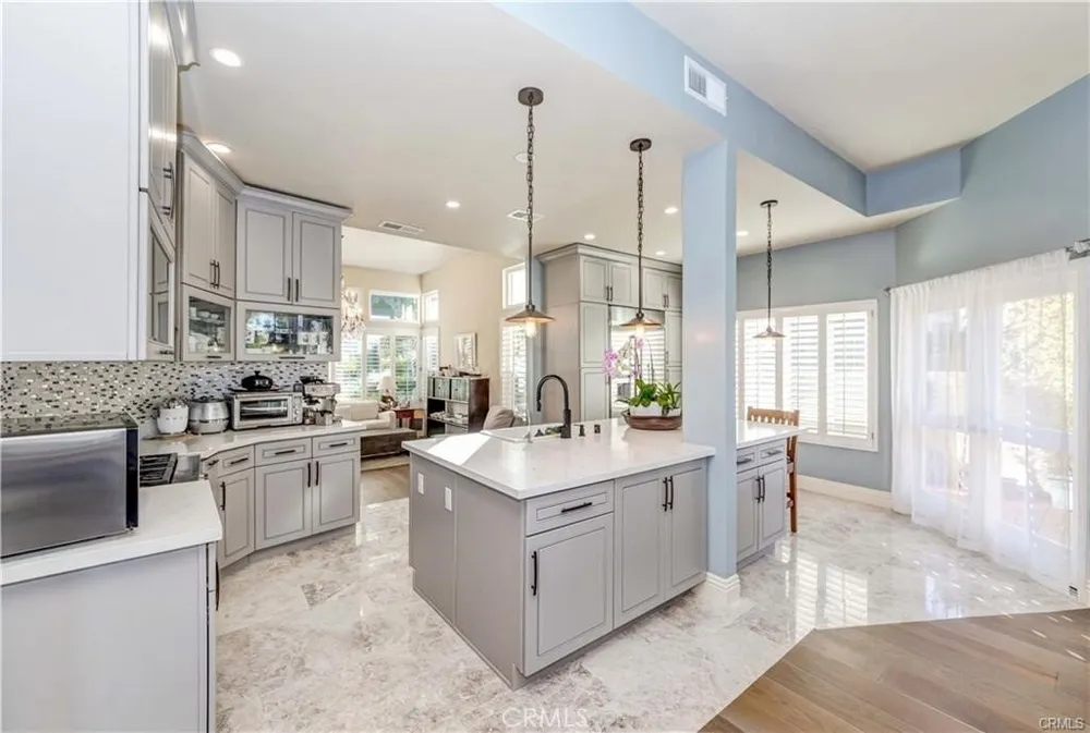 16 Lucerne, Newport Beach, CA 92660