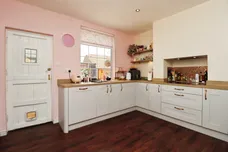 Storefield Cottages, Kettering
