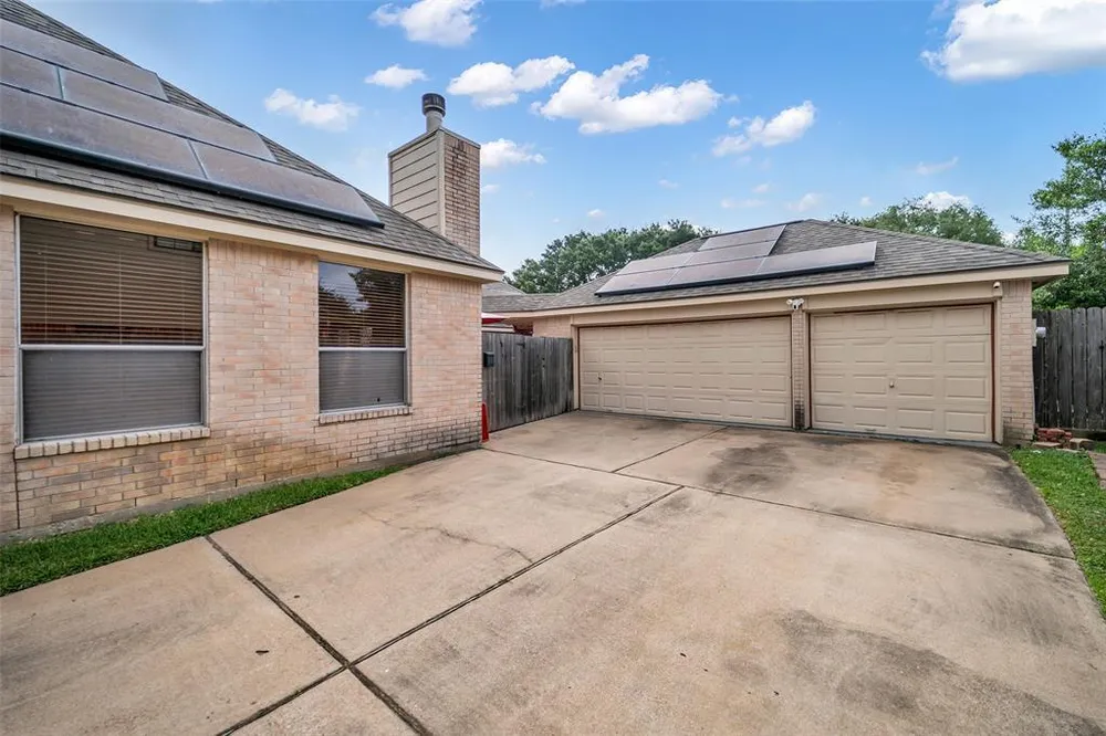 22915 Heathercroft Dr, Katy, TX 77450