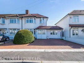 Worcester Close, Mitcham photo