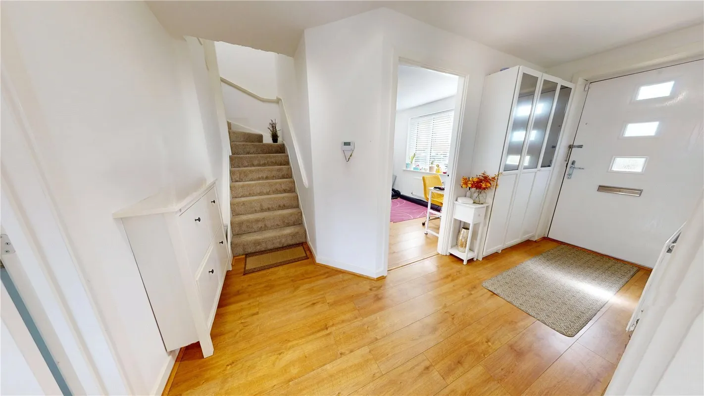 Pipit Close, East Tilbury, Essex, RM18