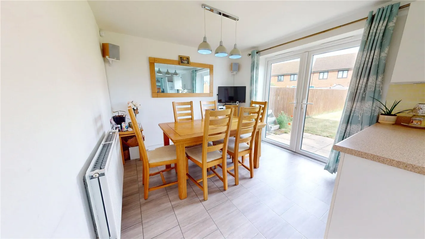Pipit Close, East Tilbury, Essex, RM18