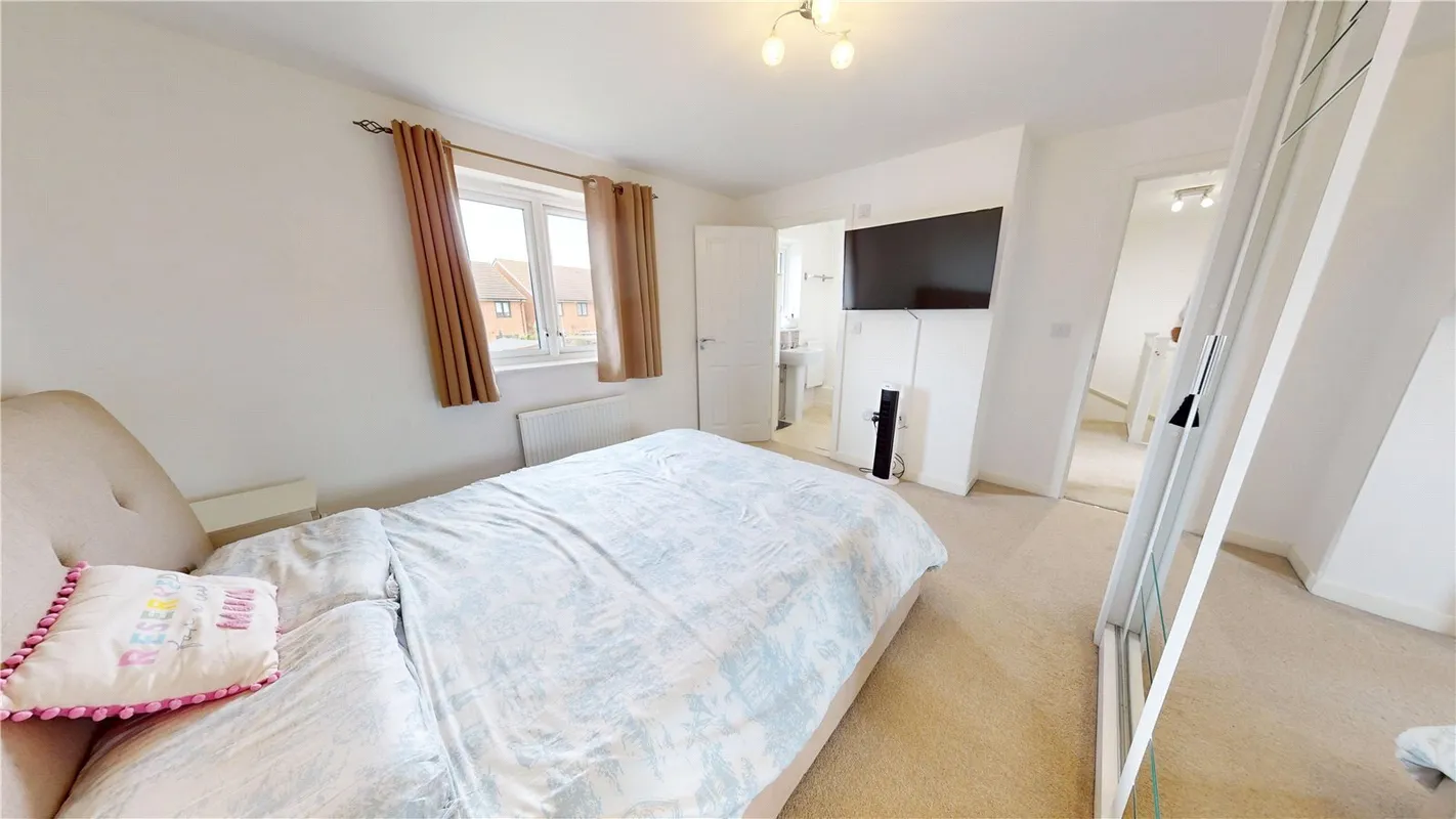 Pipit Close, East Tilbury, Essex, RM18