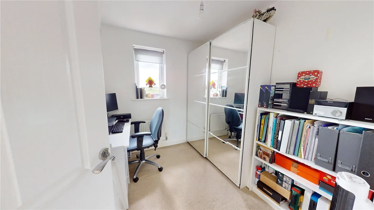 Pipit Close, East Tilbury, Essex, RM18