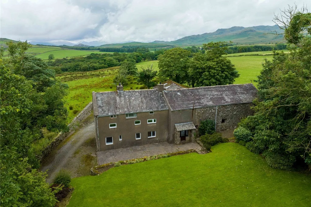 4 Bedroom Land For Sale: Waberthwaite, Millom, Cumbria, LA19