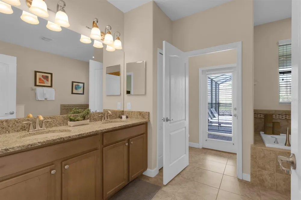 1478 Moon Valley Dr, Davenport, FL 33896