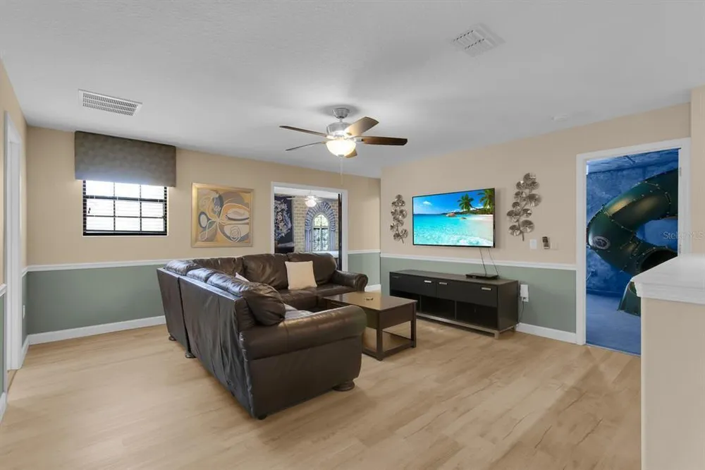 1478 Moon Valley Dr, Davenport, FL 33896