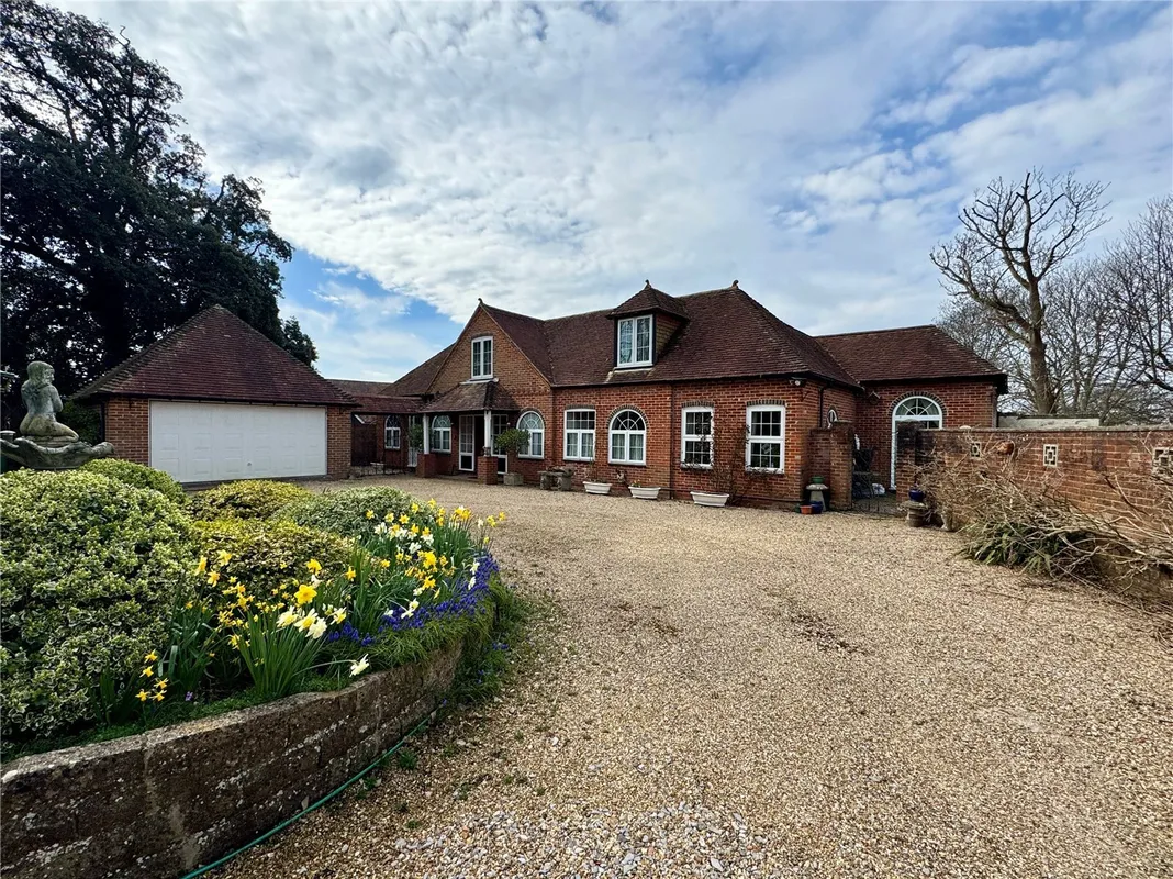 Titchfield Road, Stubbington, Fareham, Hampshire, PO14