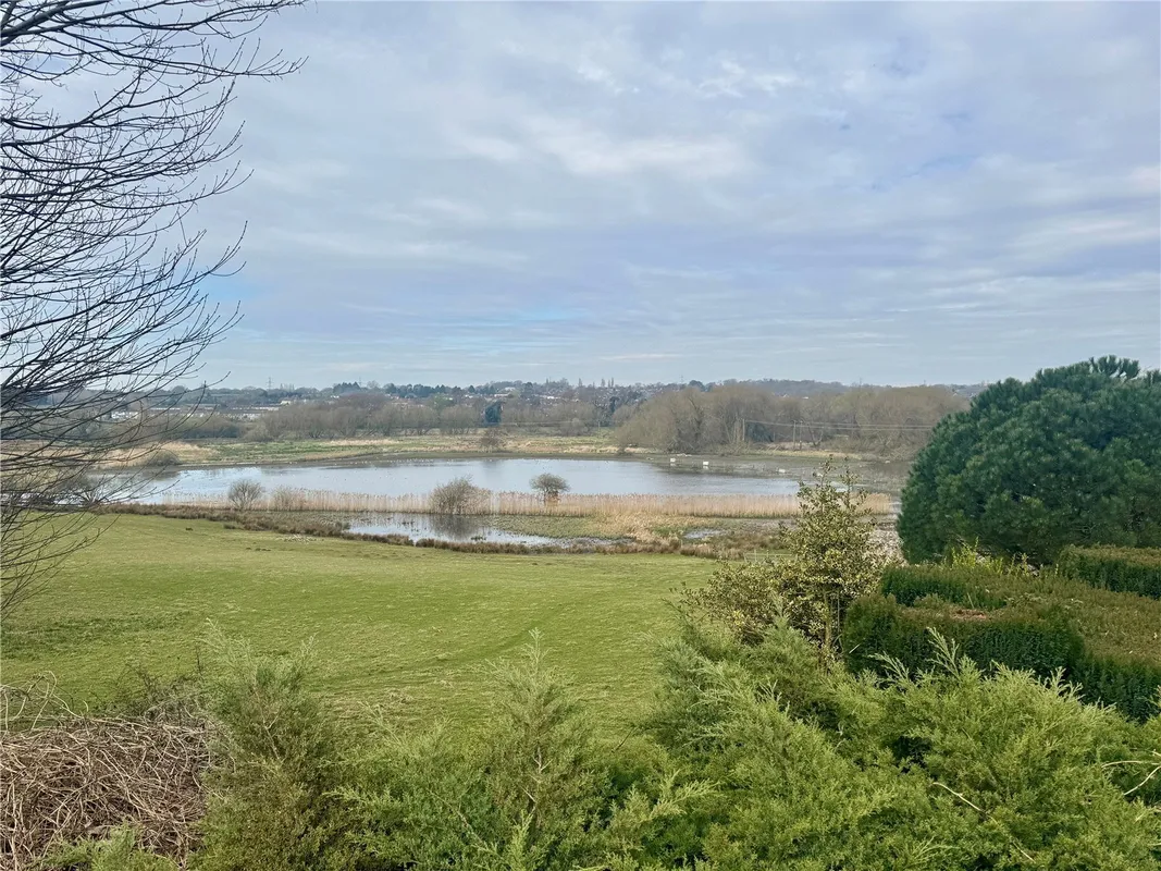 Titchfield Road, Stubbington, Fareham, Hampshire, PO14