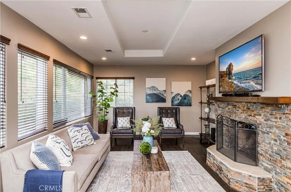 706 Nancy Ln, Fullerton, CA 92831