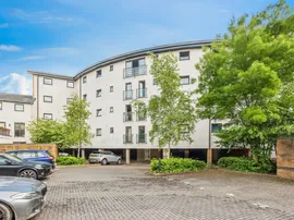 Pasteur Drive, Swindon thumb 2