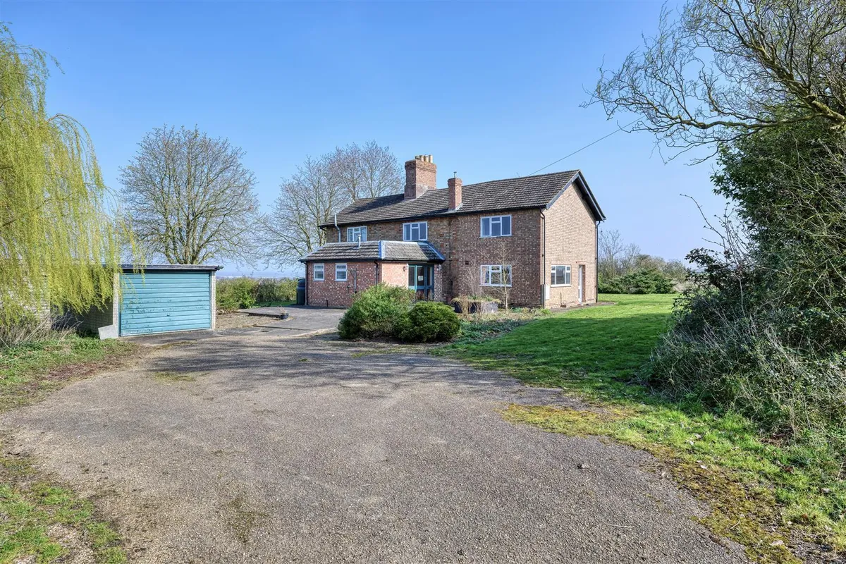 Gidding Road, Near Sawtry, Cambridgeshire, PE28