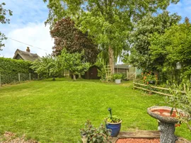 Stradbroke Road, Brundish, Woodbridge photo