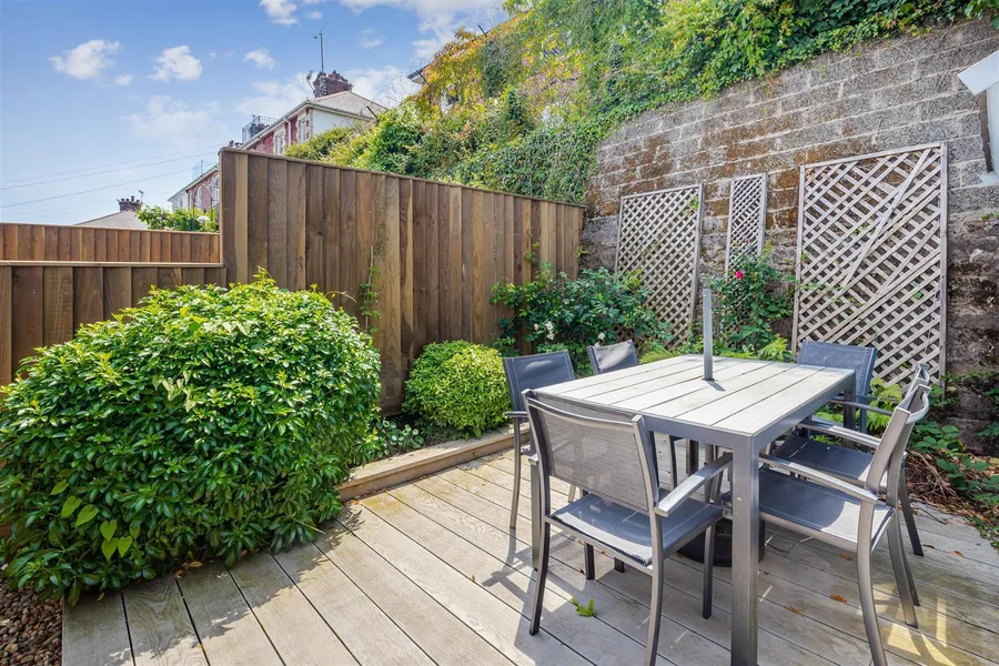 Property Image 16