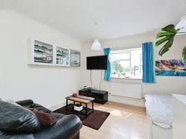 St. Albans Road, Watford photo