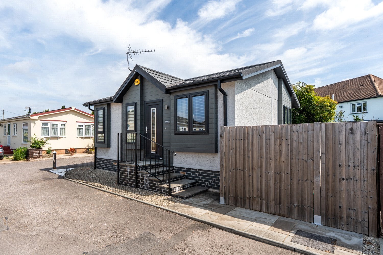 Lumby Drive Mobile Home Park, Ringwood, Hampshire, BH24 Image 10