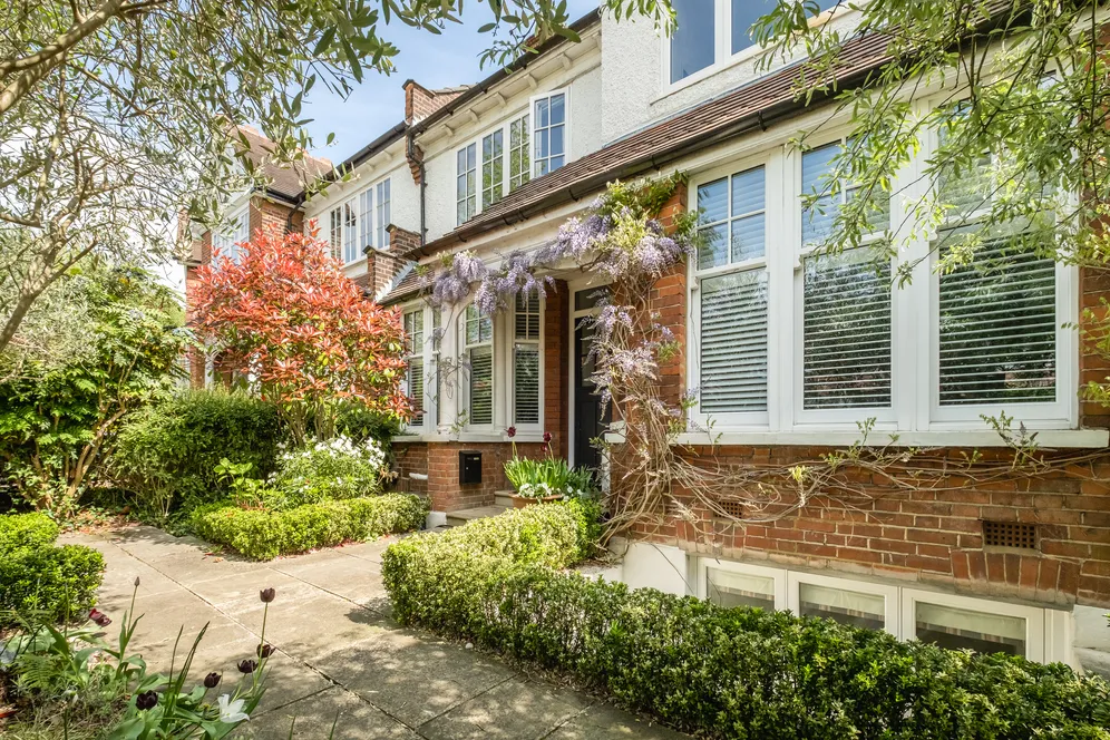 Birchwood Avenue, LONDON, N10 photo 2