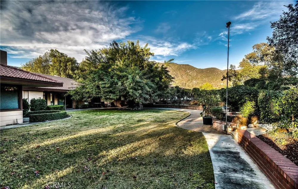 682 Deodar Ln, Bradbury, CA 91008