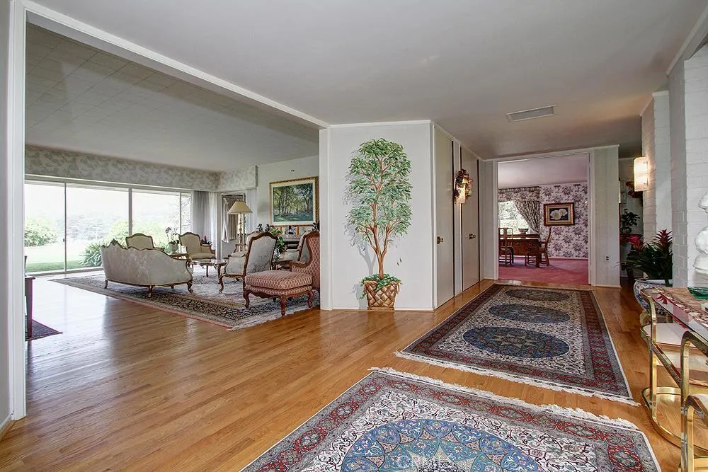 682 Deodar Ln, Bradbury, CA 91008