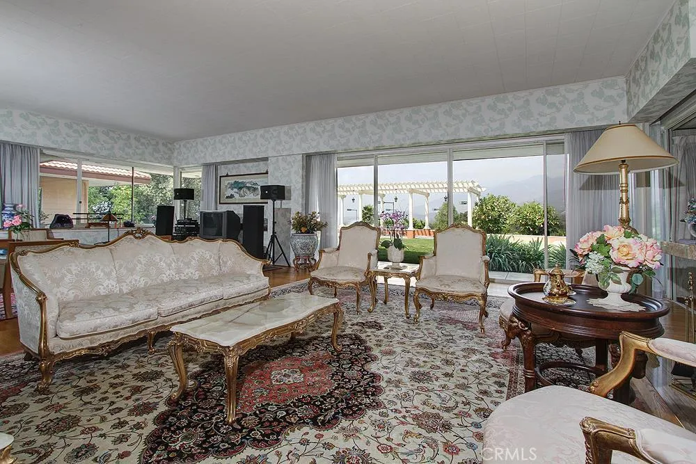 682 Deodar Ln, Bradbury, CA 91008