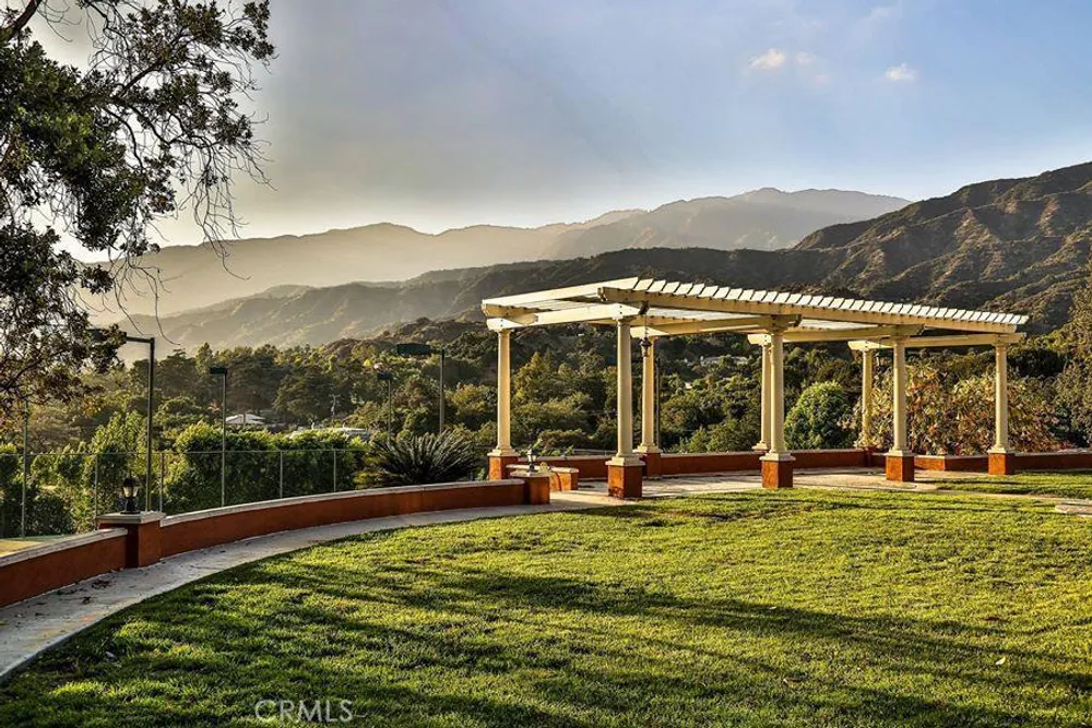 682 Deodar Ln, Bradbury, CA 91008