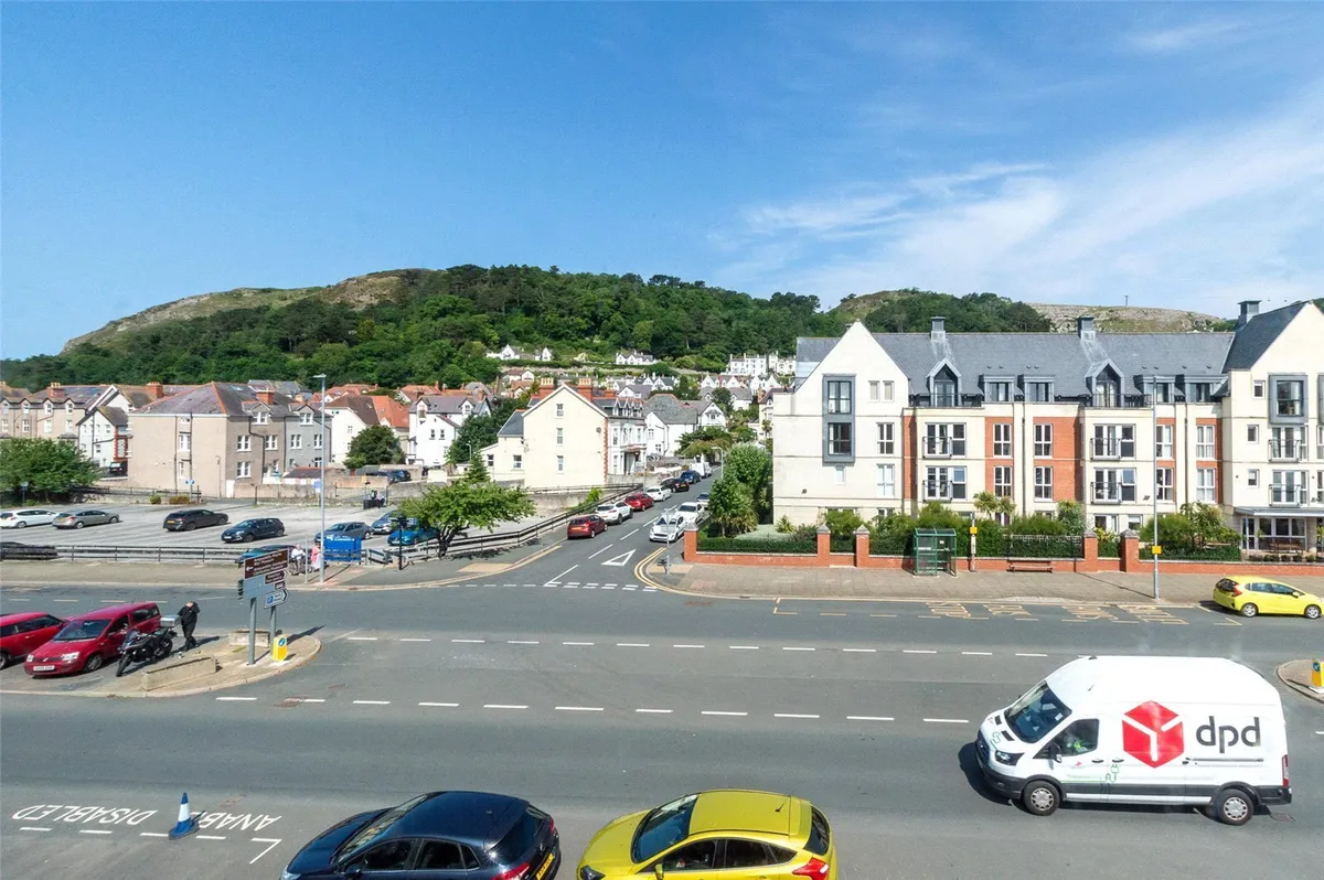 Clifton Road, Llandudno, Conwy, LL30