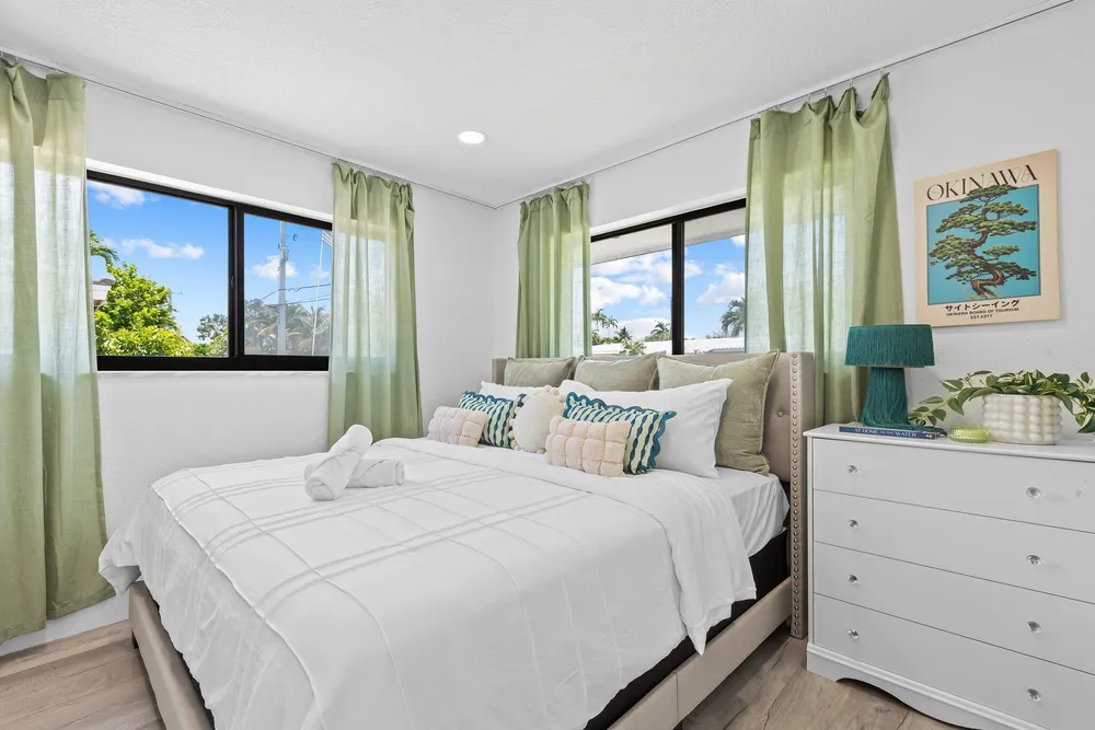 581 SE 5th Ave, Pompano Beach, FL 33060