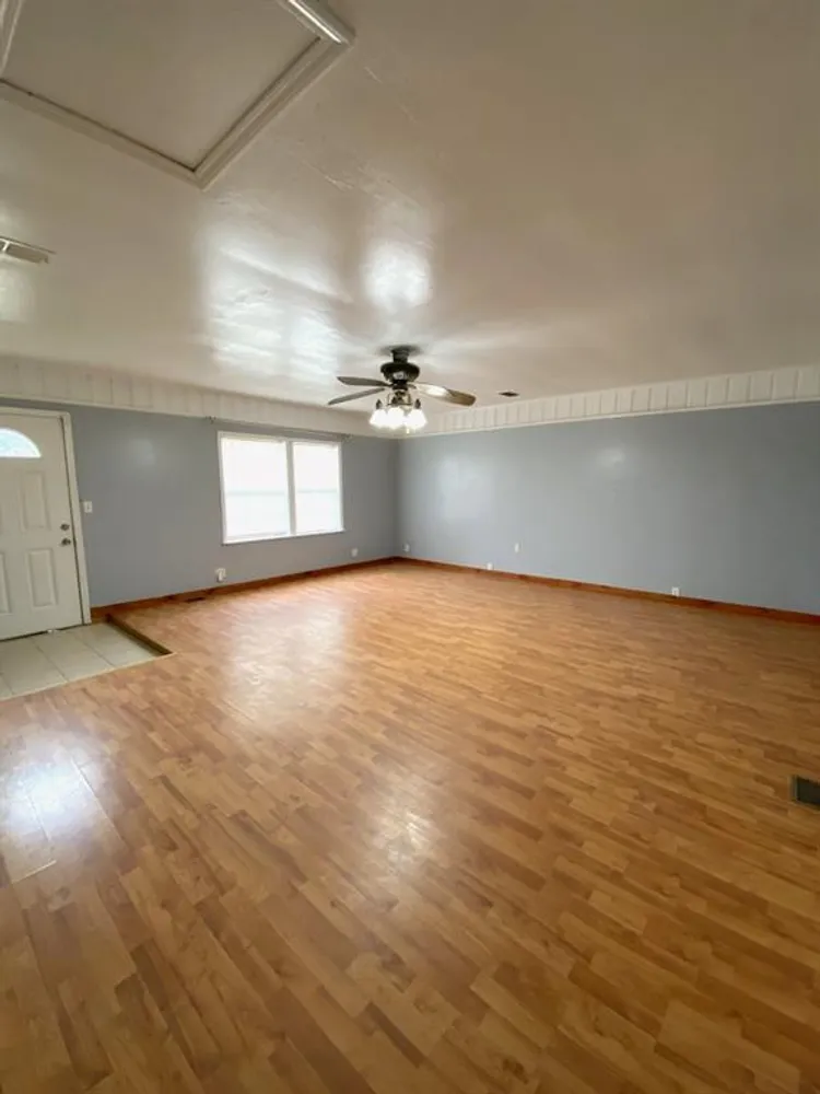 810 Poleman Rd, Shreveport, LA 71107