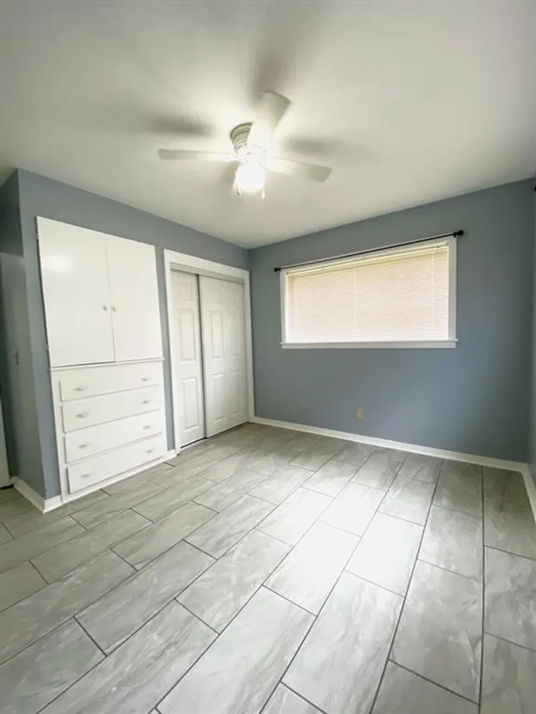 810 Poleman Rd, Shreveport, LA 71107