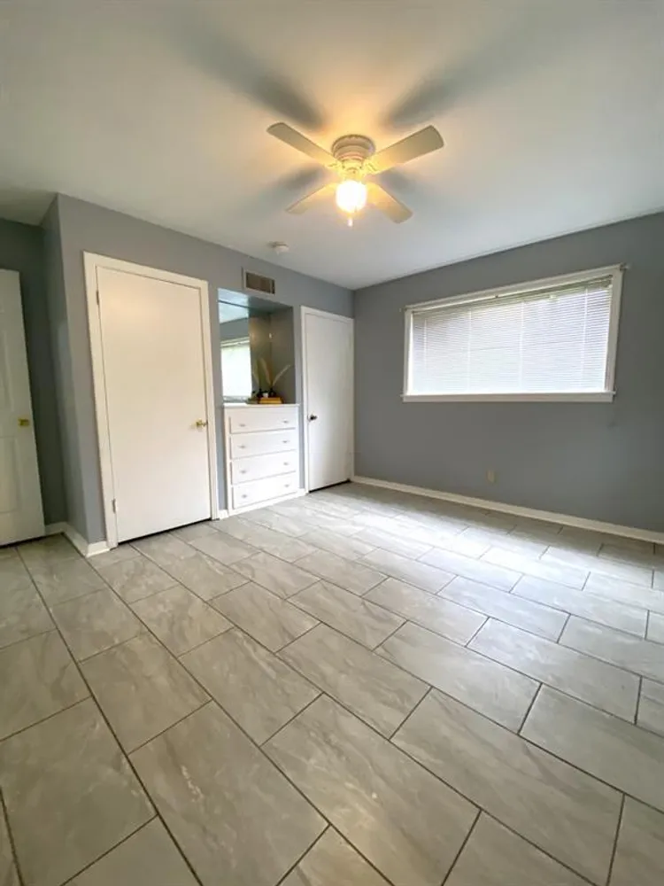 810 Poleman Rd, Shreveport, LA 71107