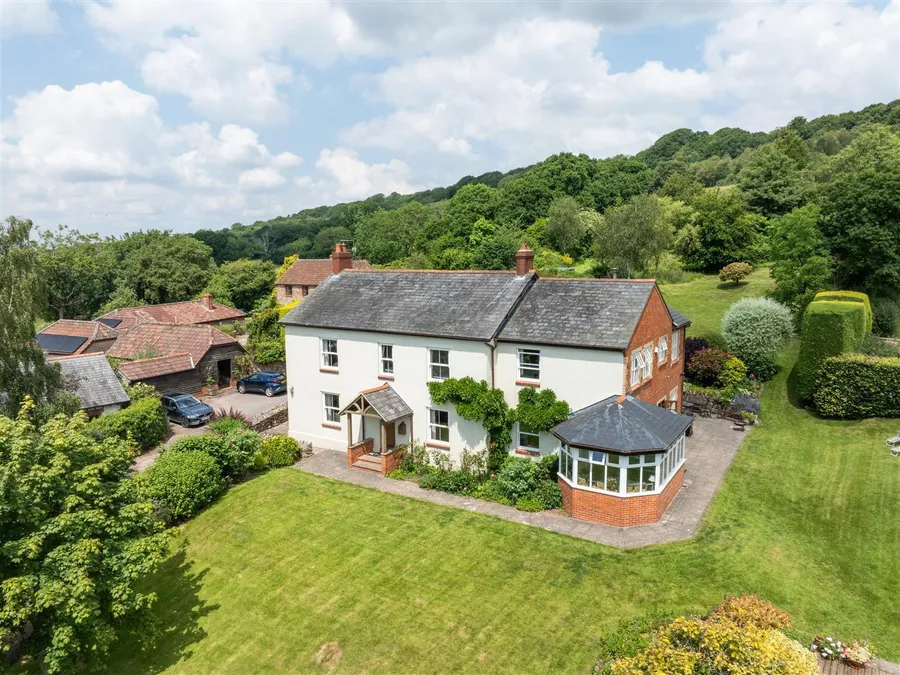 Property Image 40
