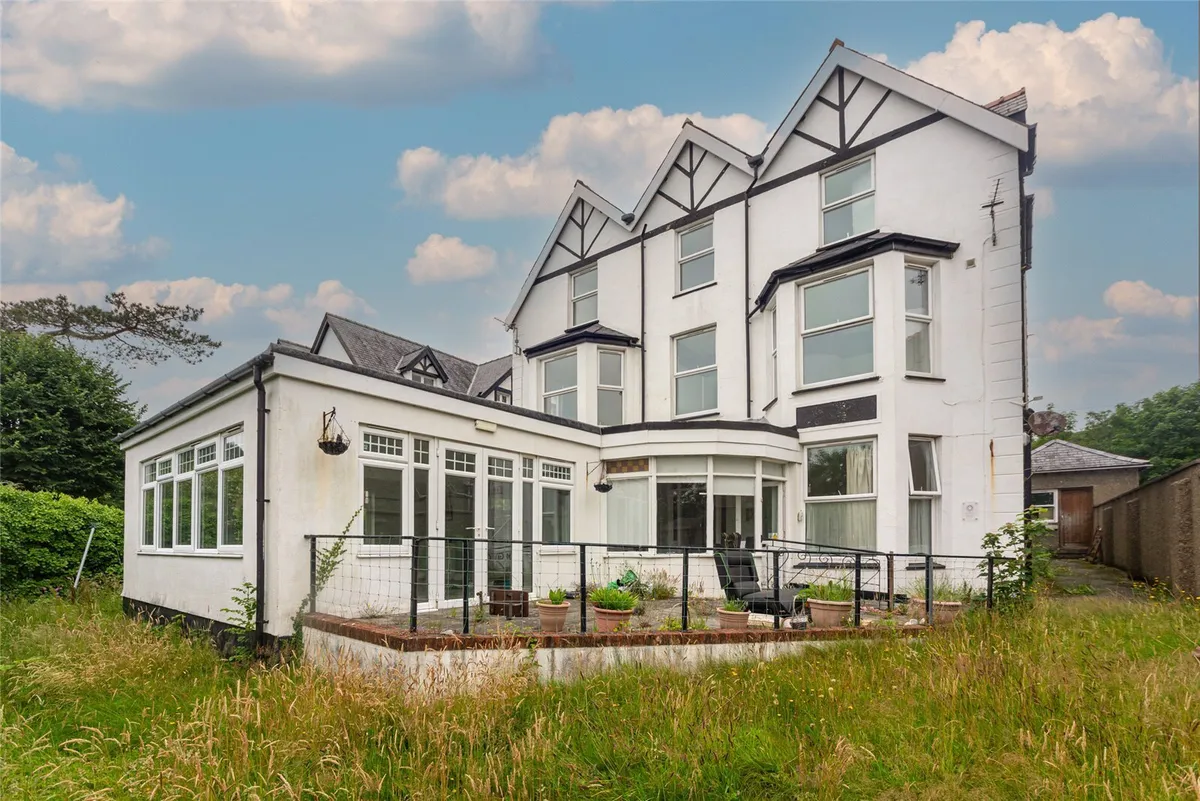 Pwllheli Road, Criccieth, Gwynedd, LL52